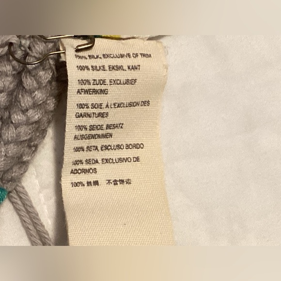 NWT JOHNNY WAS 100% SILK SCARF with florals and birds Square - Picture 7 of 10